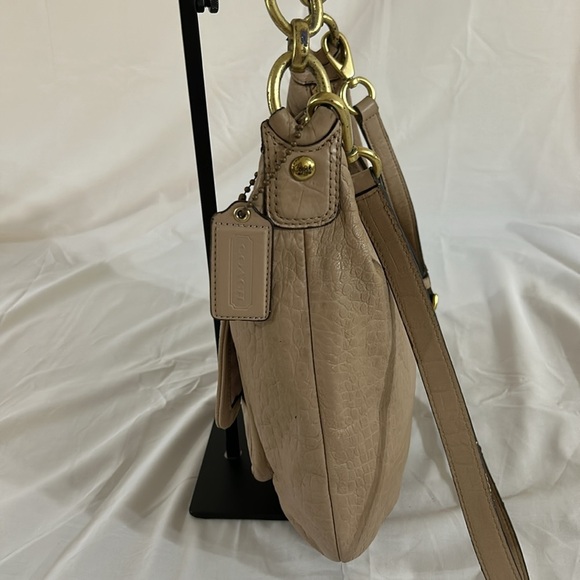 Coach F22925 Hobo Kristin Sand-light Tan-gold Exotic Embossed Leather Bag - Picture 5 of 14